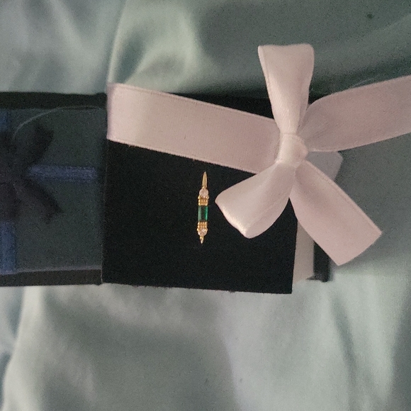 Natural Emerald .5 CT 14k yellow gold size 7 ring - Picture 1 of 2